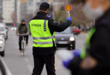 Tre persona janë arrestuar në Tetovë dhe rrethinë pasi drejtonin automjete pa leje drejtimi