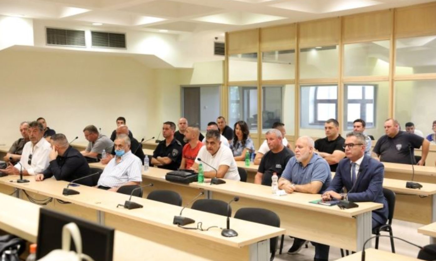 Anëtarë të grupit të Gërçecit dënohen me mbi 50 vite burg