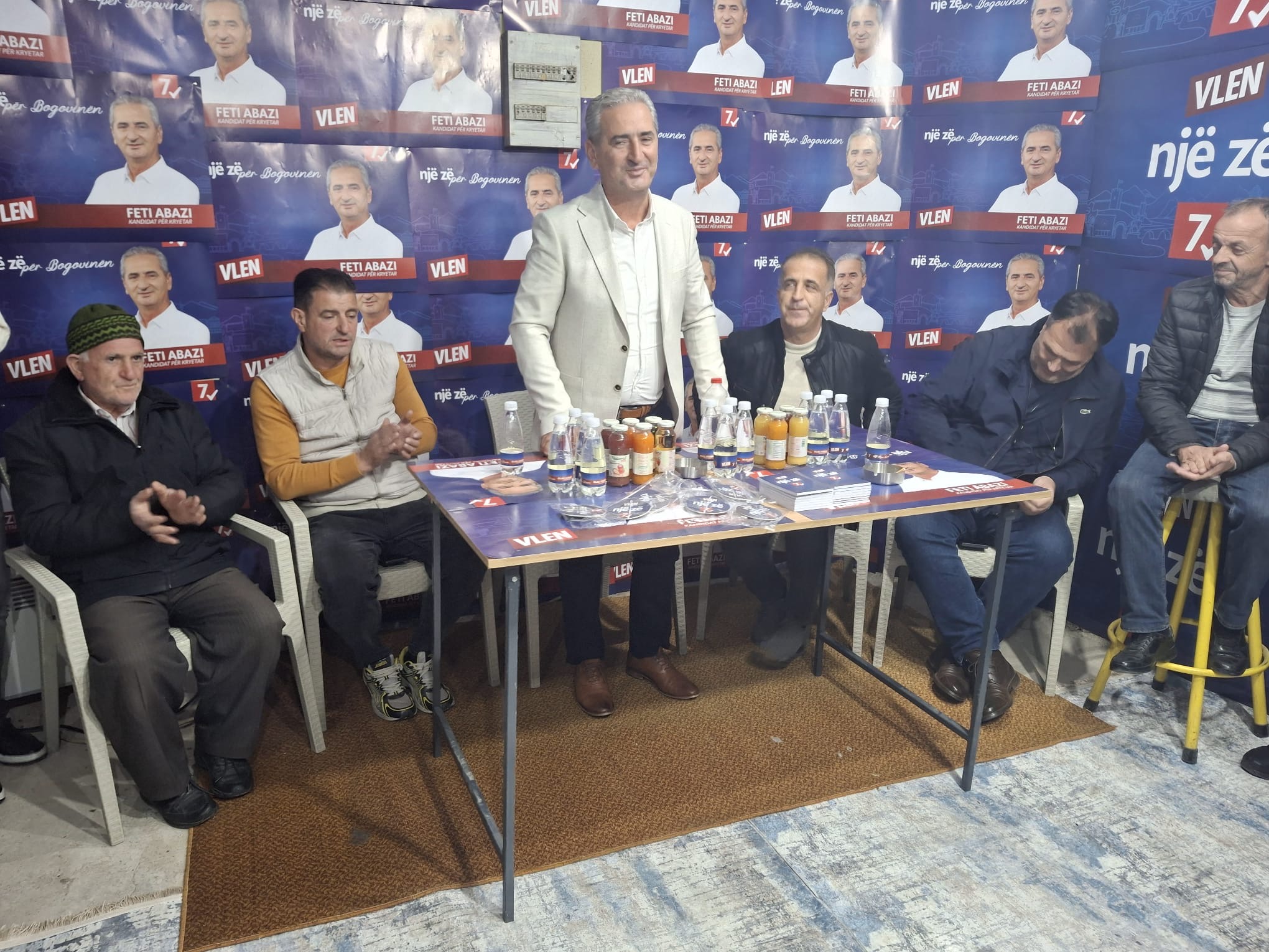 Feti Abazi  prezanton projektet strategjike për fshatin Sedllarcë e Epërme