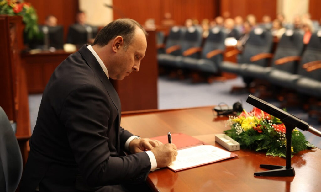 Gashi i caktoi zgjedhjet lokale për Gostivar  Mavrovë Rostushë  Vrapçisht dhe Qendër Zhupë