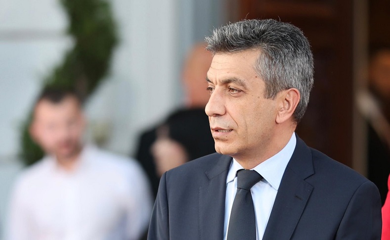 mexhiti-vlen-po-thyen-paragjykimin-e-bajraktarizmit-ka-dal-fitues-edhe-pa-patur-lider