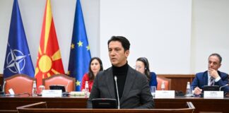 Sali: Shifrat për duhanpirjen tek fëmijët dhe të rinjtë janë shqetësuese