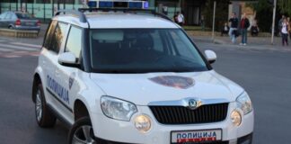 Të shtënat në Gostivar: 18-vjeçari qëllon brenda shisha barit