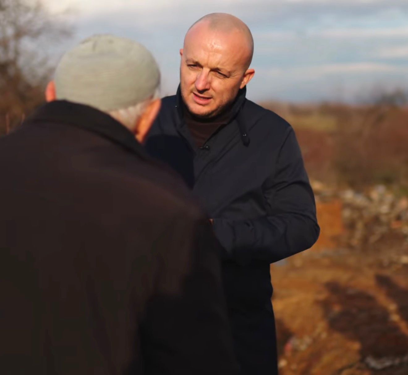 Zv ministri Hoxha  Po i japim zgjidhje konkrete ujitjes në Gostivar dhe Vrapçisht