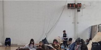 Rreth 150 persona të evakuuar në sallë sporti në Kërçovë! Kryqi i Kuq në shërbim dhe kujdes të të prekurve