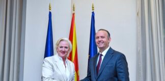 Takim lamtumirës i Gashit me ambasadoren amerikane Ageler