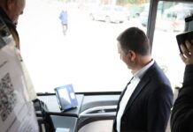 Kasami shpërblen taksapaguesit: Kush shlyen obligimet, udhëton falas në Tetovë