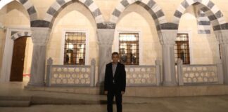 Mexhiti uron besimtarët për Ramazanin dhe xhaminë në Fushë Topanë: Le të mbushet xhamia e re me lutje të sinqerta, me hapa besimtarësh dhe me paqe