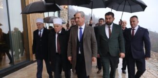 Feti Abazi, prezent në hapjen e restaurantit “Vespera”: “Ky biznes, do krijojë vende pune dhe histori suksesi”