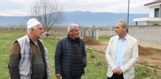 Feti Abazi: Pasi riparuam gypin e ujësjellësit, mbikëqyrëm ndërtimin e rrugës lokale në Kamjan