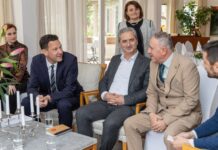 Feti Abazi, mysafir i ambasadës suedeze dhe zviceriane: “Përmes projektit Komunitete me Integritet, parandalojmë korrupsionin administrativ, rrisim transparencën dhe sensibilizojmë qytetarët”