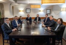 Qoku:Pas Prekazit në konakun e Bacit Rifat, në Prishtinë tek kryeministri Albin Kurti. VLEN-i një!