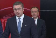 Mickoski: Për t’u vardisur sa më shumë te Ali Ahmeti, Taravari më kritikon mua!