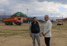 Për donacionin prej 120 mijë denarësh. Klubi i futbollit Pirok, falenderon kryetarin e komunës Abazi dhe kryekëshilltarin Rakipi