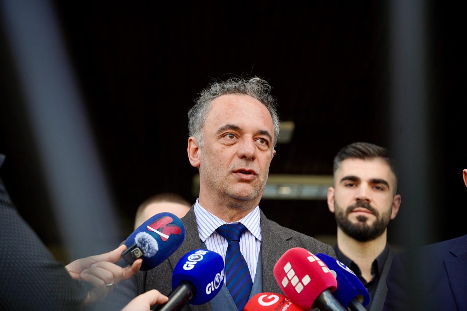 Aliu  Pas 13 vitesh  punonjësit e  Komunalec  në Gostivar sigurojnë të drejtën për sigurim shëndetësor