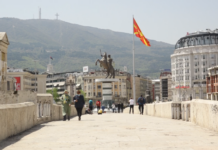 Moti / Pjesërisht me re me periudha me diell, ditë më të ngrohta përpara