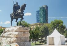 Rritet punësimi në Shqipëri, të rinjtë mbeten në pasiguri ekonomike