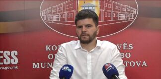 Albion Alili: Pjesë e Verës Tetovare do të jenë Sabri Fejzullahu, Xhensila Myrtezaj, Elgit Doda, Nora Istrefi dhe shumë artist tjerë!