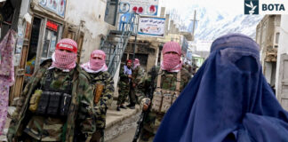 Talibanët e zbatojnë bartjen e “hixhabit të duhur” duke i arrestuar dhe rrahur gratë