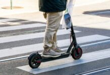 Rregulla më të ashpra për trotinete elektrikë, qytetarët japin mbështetje