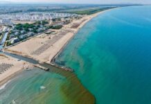 Shqipëri ujërat e zeza derdhen në det në kulmin e sezonit!