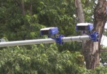 Kujdes mërgimtarë! Safe City do t’i gjobit edhe targat e huaja, dënimi do tu pret në kufij