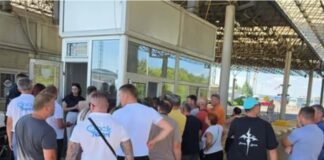 „Safe City“ nuk fal: Të huajt rreshtohen në Tabanoc për të paguar gjobat e shpejtësisë