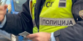Ndalohet 17 vjeçari duke vozitur pa leje, konfiskohet automjeti