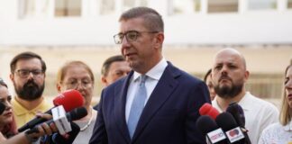 Mickoski: Në Shkollën e Mesme të Policisë “7 Maji” do të ketë paralele në gjuhën shqipe