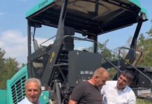 Feti Abazi: Sot filloi asfaltimi, në rrugën e Jurisë, në Pirok