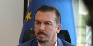Mustafa Dauti: Dogana sekuestron 77 copë bizhuteri ari me vlerë 4 milionë denarë në Bogorodicë (Video)