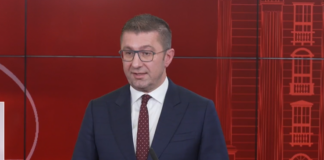 Mickoski studentëve: Udhëtoni, mësoni, por kthehuni në Maqedoni