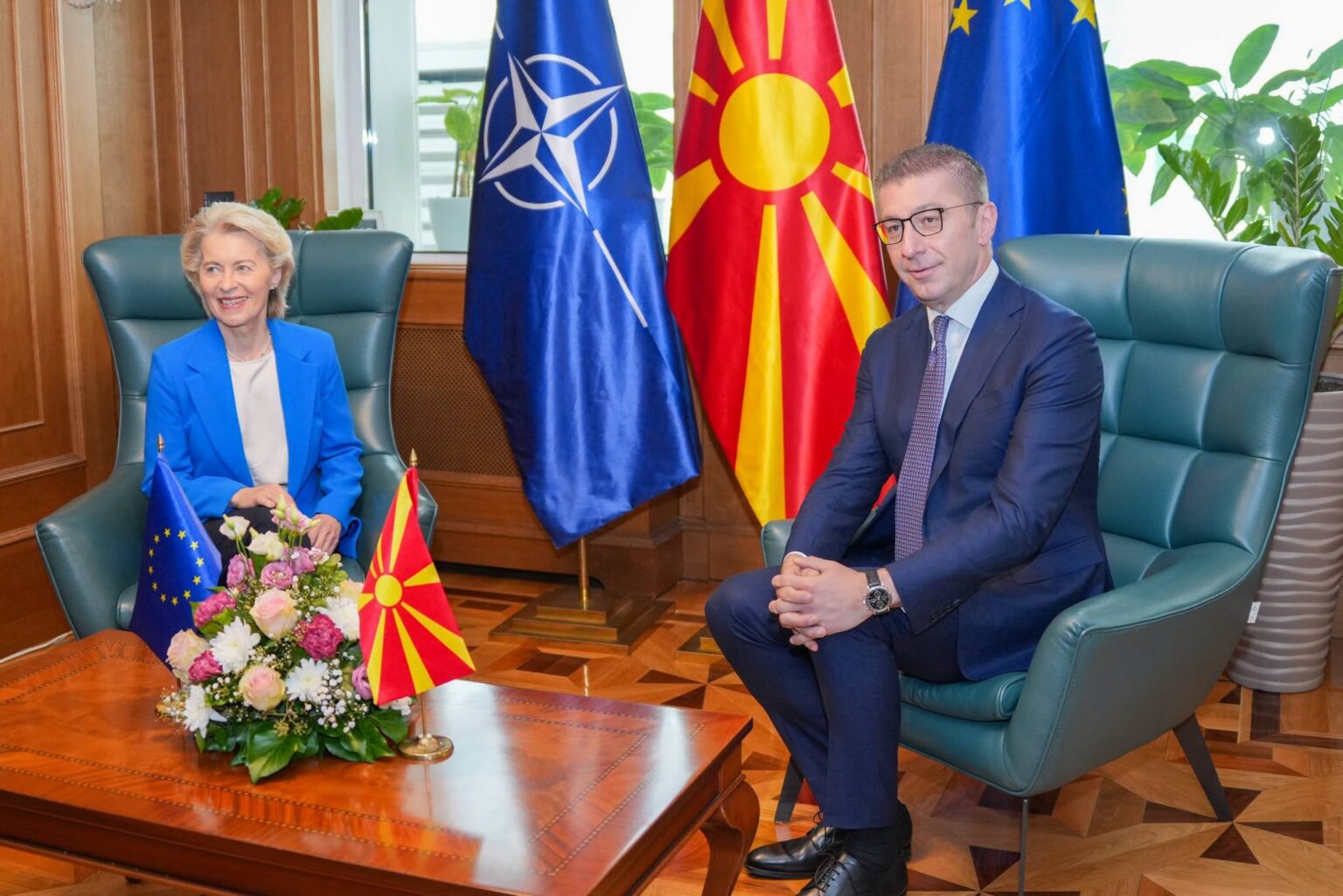 Mickoskit nuk i pëlqeu mesazhi i Von der Leyen për ndryshimet kushtetuese
