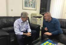 “Humbëm një mik”: Ali Ahmeti i jep lamtumirën Nexhës, berberit që i qëndroi pranë për 25 vite