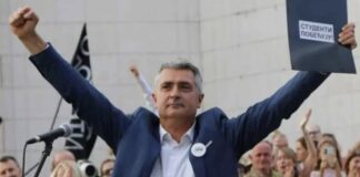 Në krye të “Listës së Studentëve”/ Kush është kardiologu që sfidon Vuçiçin